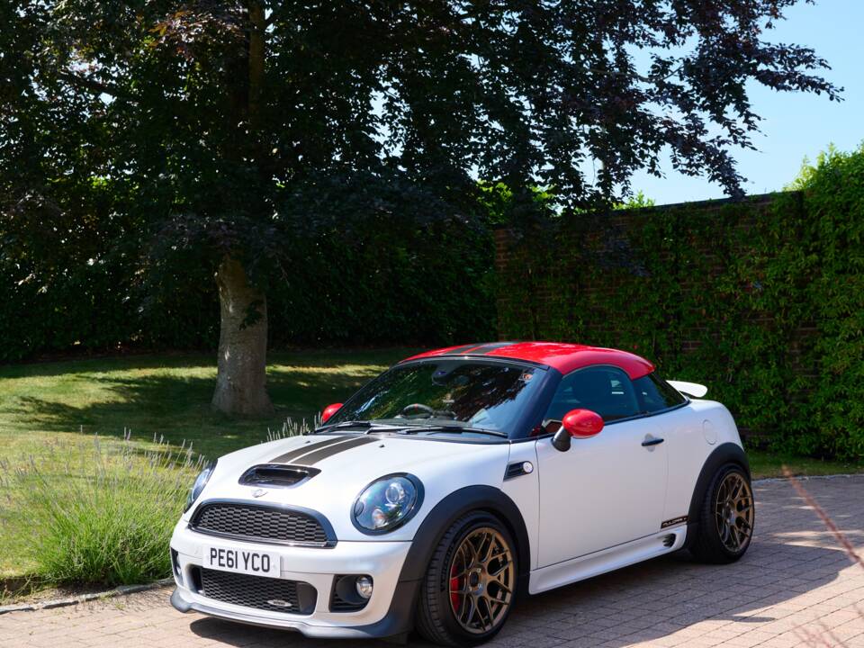 Imagen 25/50 de Mini John Cooper Works (2011)