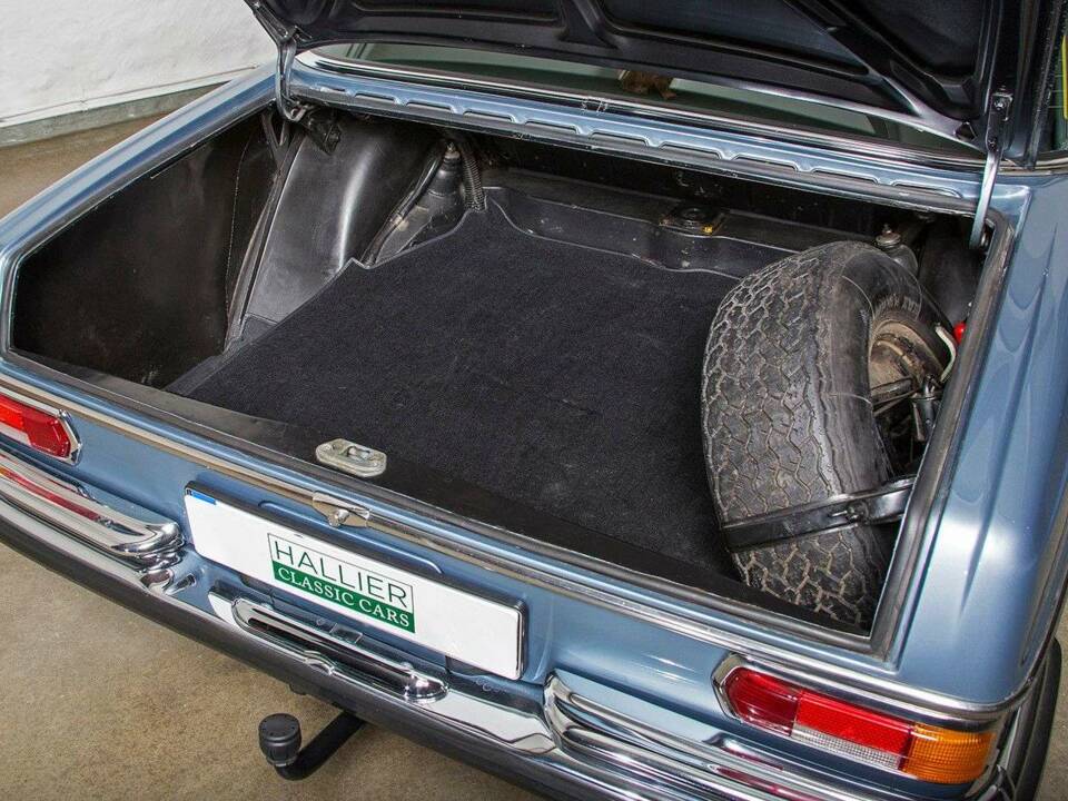 Afbeelding 29/36 van Mercedes-Benz 300 SEL 6.3 (1970)