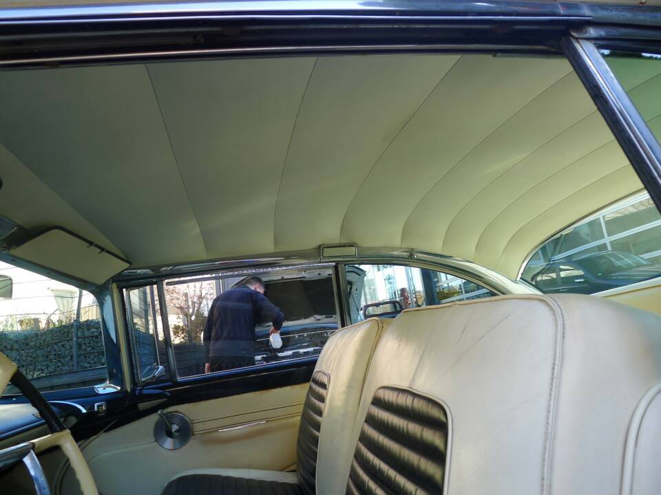 Image 11/15 of Lincoln Premiere Hardtop Coupé (1956)
