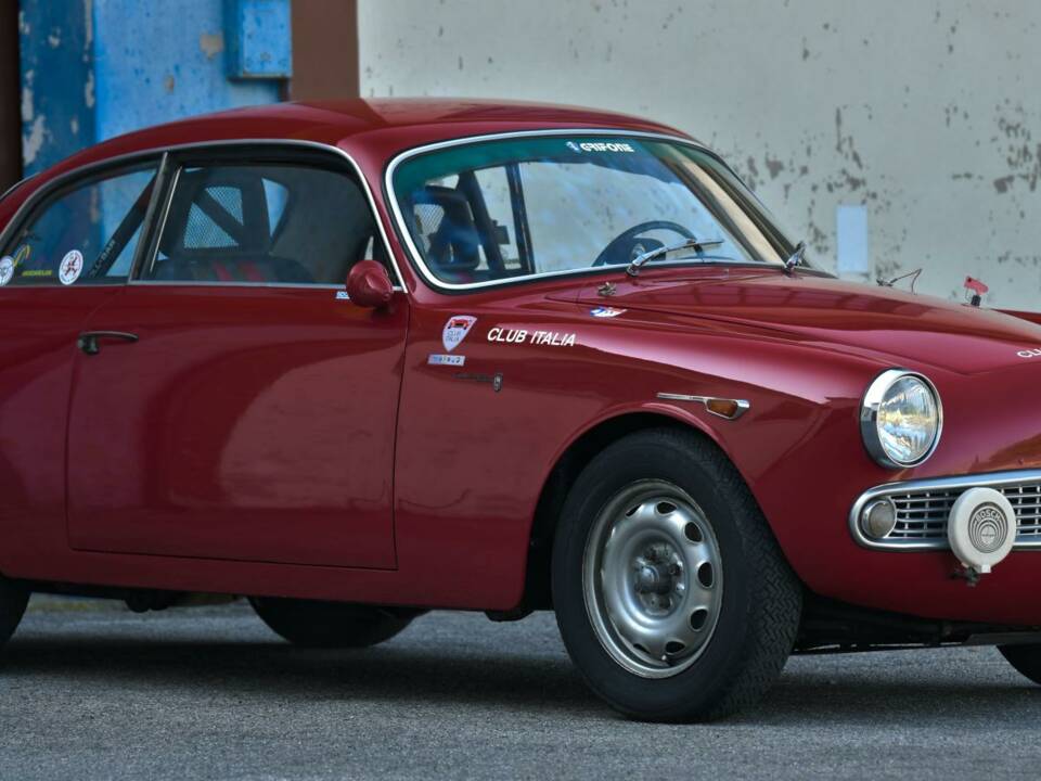 Image 5/50 of Alfa Romeo Giulietta Sprint (1961)