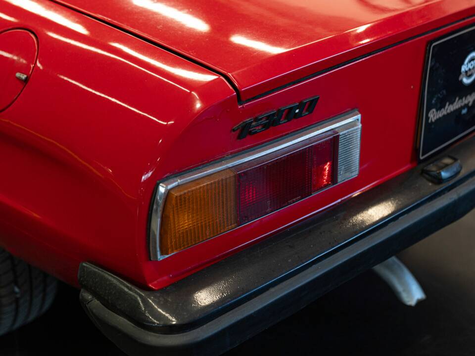 Image 22/50 of Alfa Romeo 1600 Spider (1972)