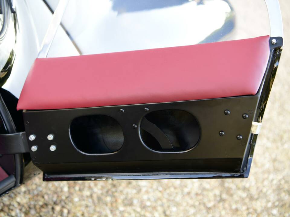 Afbeelding 33/50 van Jaguar XK-SS (1967)