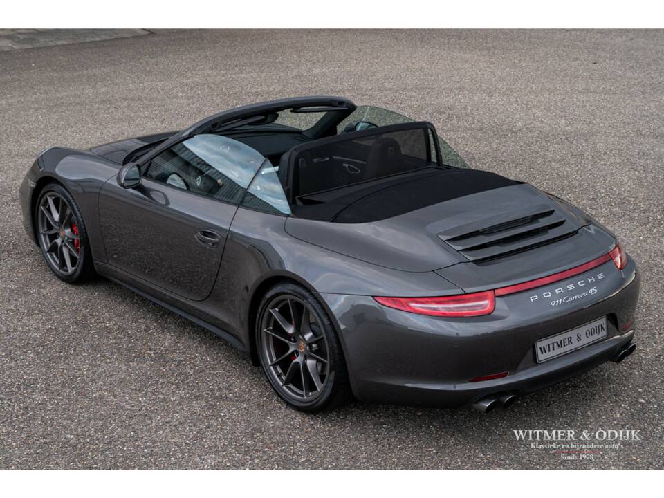 Image 2/47 of Porsche 911 Carrera 4S (2014)