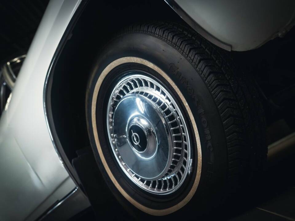 Image 6/15 of Opel Admiral  2,6 (1965)