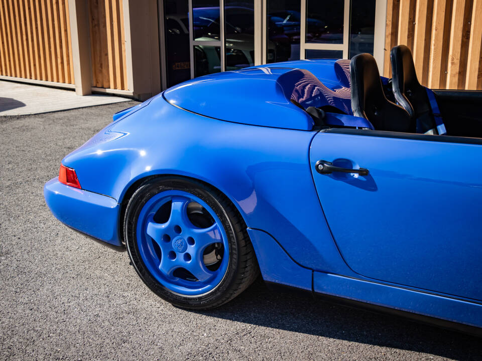 Image 21/49 of Porsche 911 Speedster (1993)
