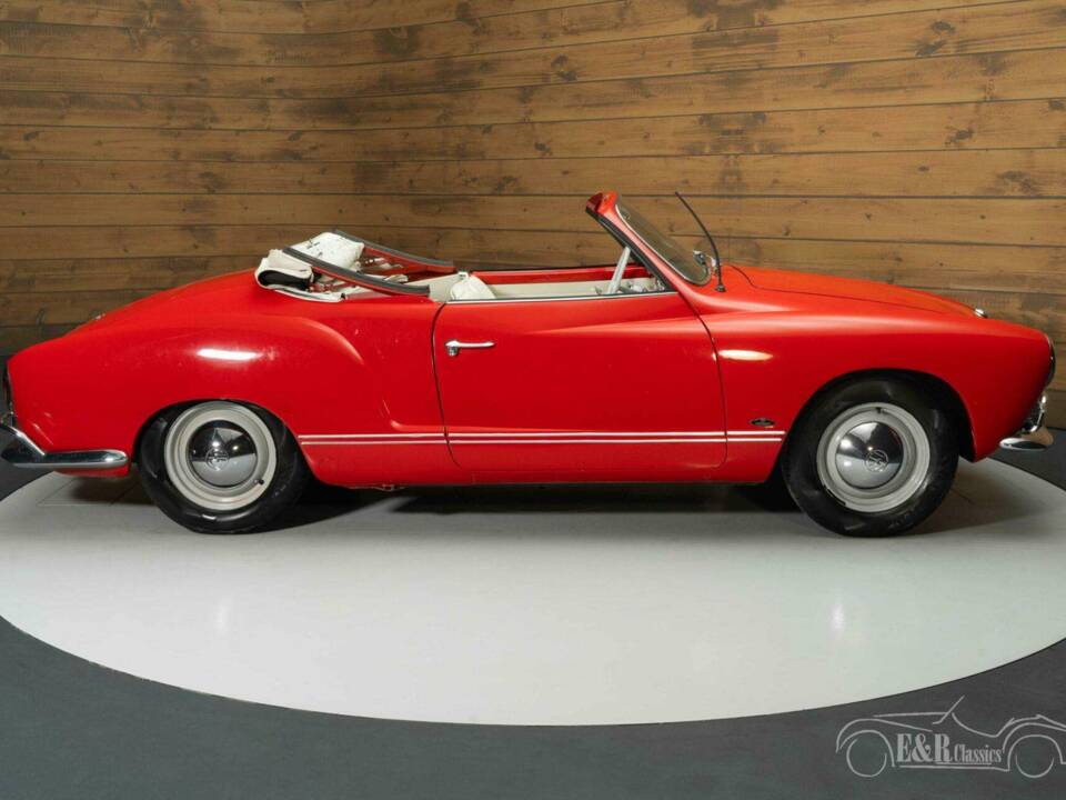 Image 9/19 of Volkswagen Karmann Ghia 1200 (1963)