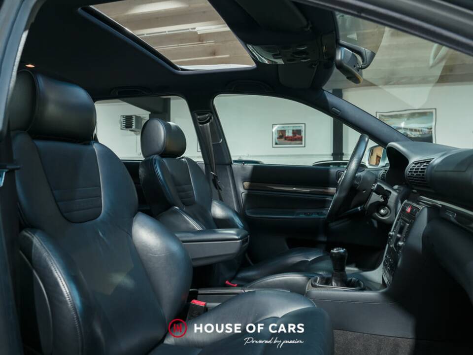 Bild 17/23 von Audi RS4 Avant (2001)