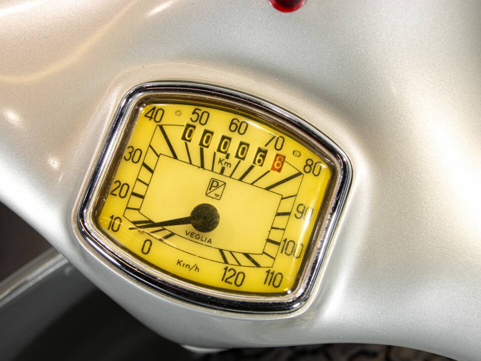 Bild 41/50 von Piaggio Vespa 150 GS (1958)