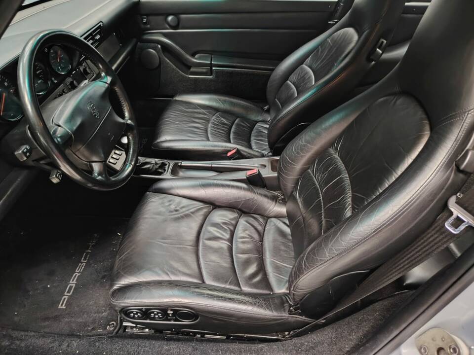 Bild 34/72 von Porsche 911 Carrera 4S (1995)