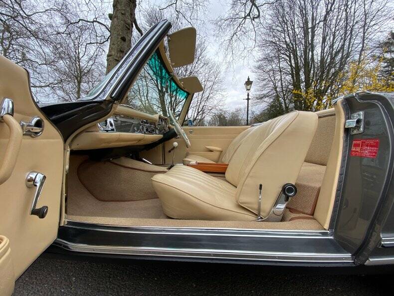 Afbeelding 16/50 van Mercedes-Benz 280 M-SL (1964)
