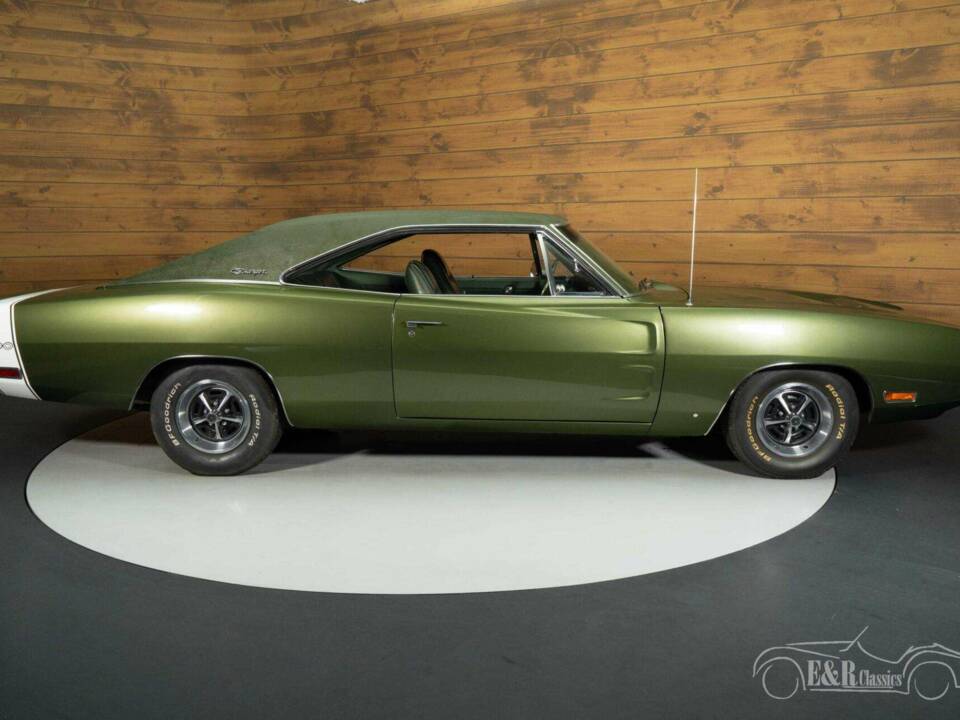 Bild 13/19 von Dodge Charger 500 Coupé (1970)