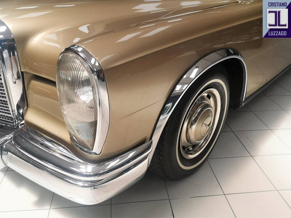 Image 9/42 of Mercedes-Benz 600 (1968)