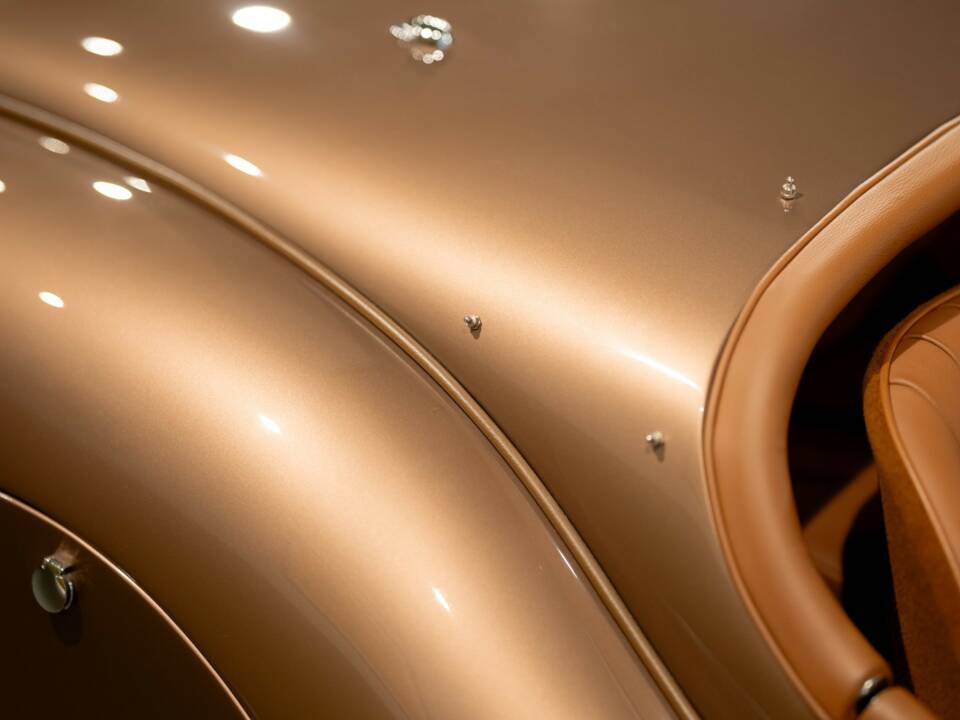 Image 28/50 of Jaguar XK 120 OTS (1952)
