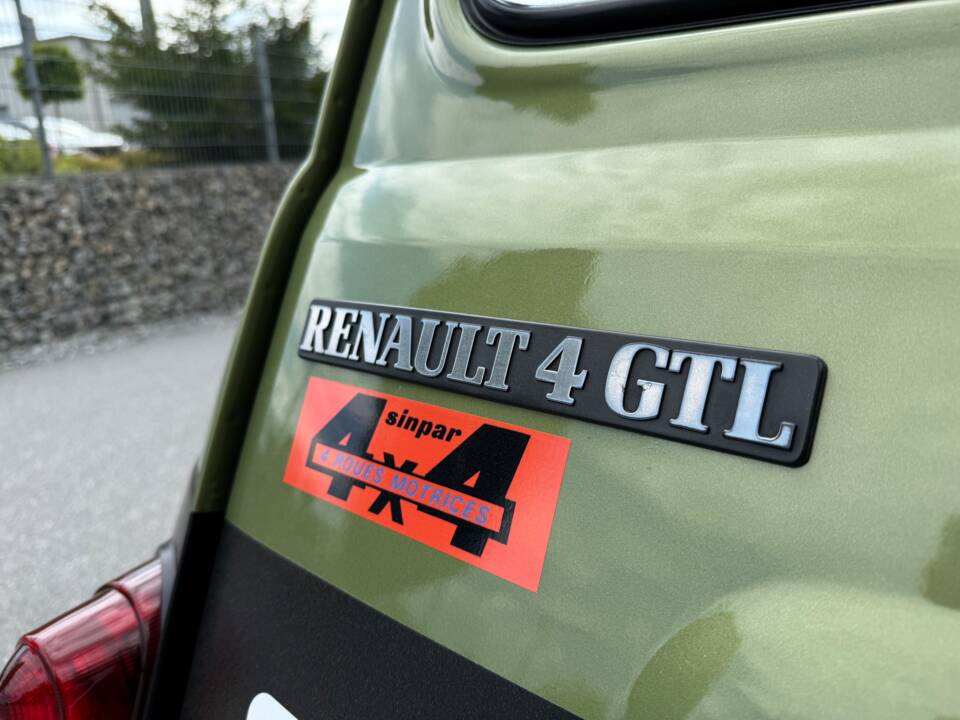Afbeelding 9/58 van Renault R 4 GTL Sinpar 4x4 (1983)