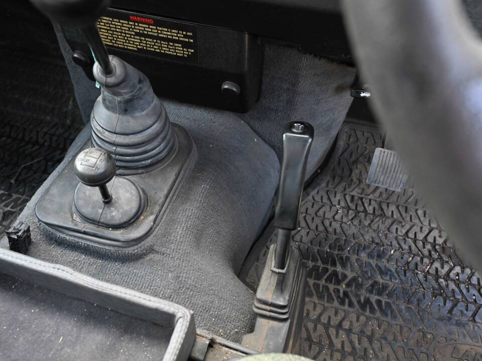 Image 23/50 of Land Rover Defender 110 300Tdi (1998)
