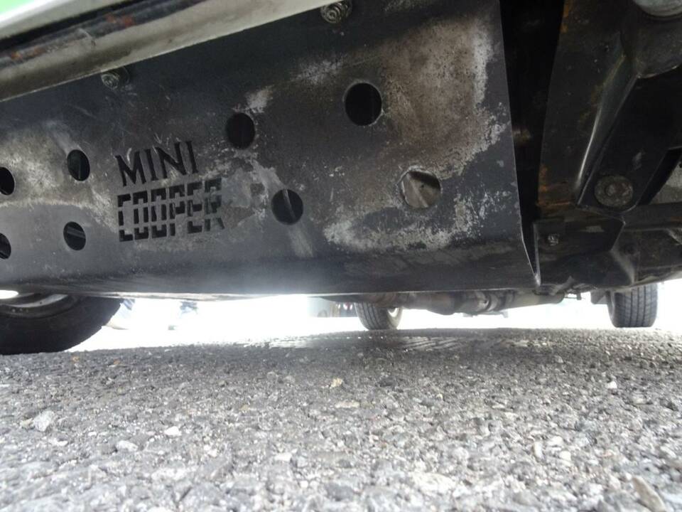 Imagen 31/43 de Mini Cooper 1,3i (1995)