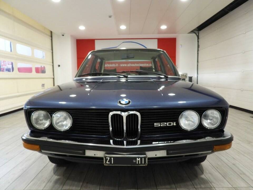 Afbeelding 2/14 van BMW 520i (1975)