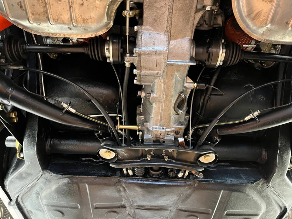 Bild 35/42 von Porsche 911 2.0 T (1968)