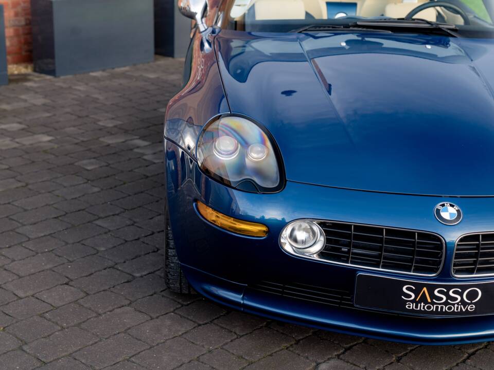 Afbeelding 15/77 van BMW Z8 (2001)