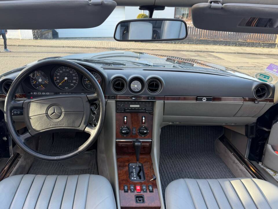Image 7/20 de Mercedes-Benz 300 SL (1988)