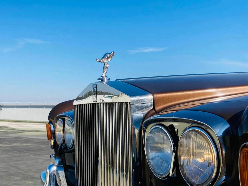 Bild 8/12 von Rolls-Royce Silver Shadow I (1974)