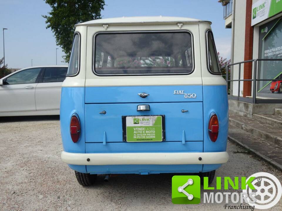 Image 6/10 de FIAT 850 T Coriasco (1966)