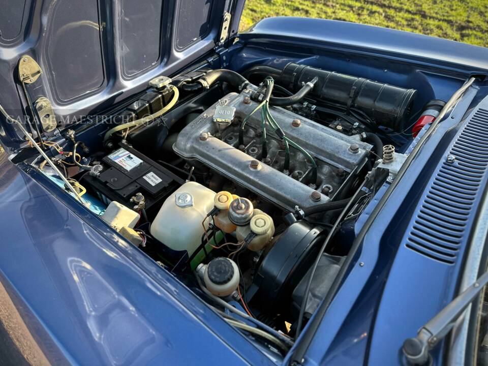 Afbeelding 47/99 van Alfa Romeo 2000 GT Veloce (1973)