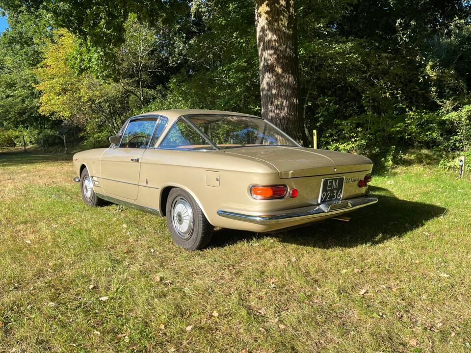 Image 28/28 of FIAT 2300 S Coupe (1965)