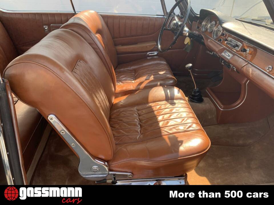 Image 9/15 of BMW 3200 CS (1964)