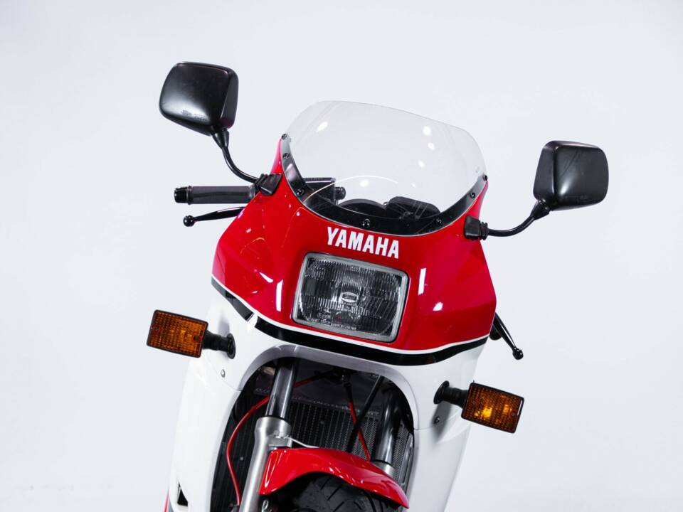 Bild 34/50 von Yamaha DUMMY (1985)