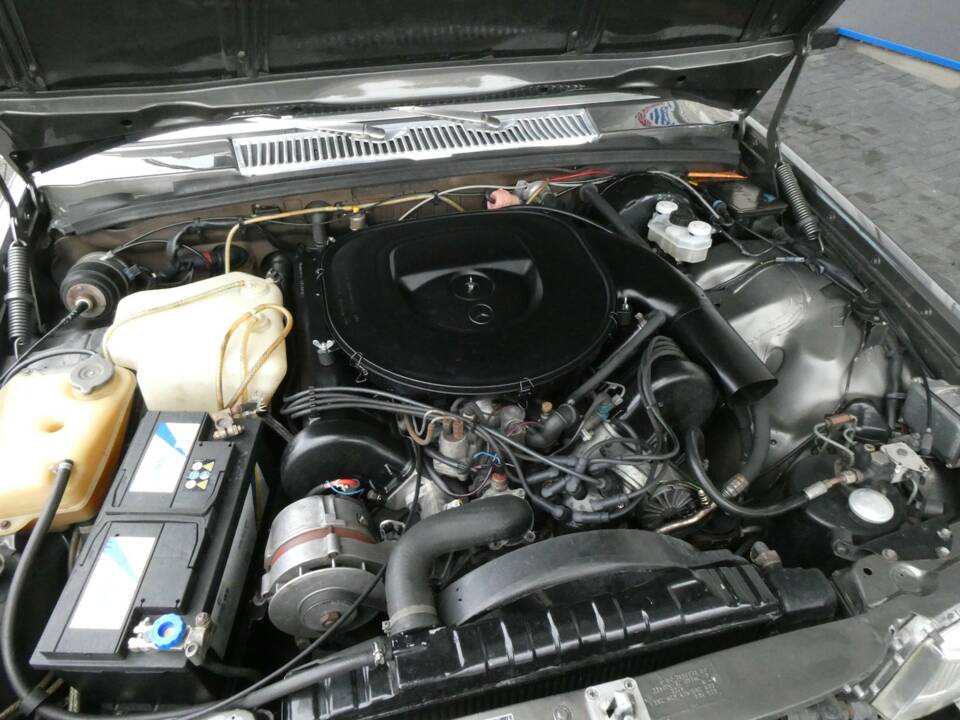 Immagine 16/20 di Mercedes-Benz 450 SEL 6,9 (1979)