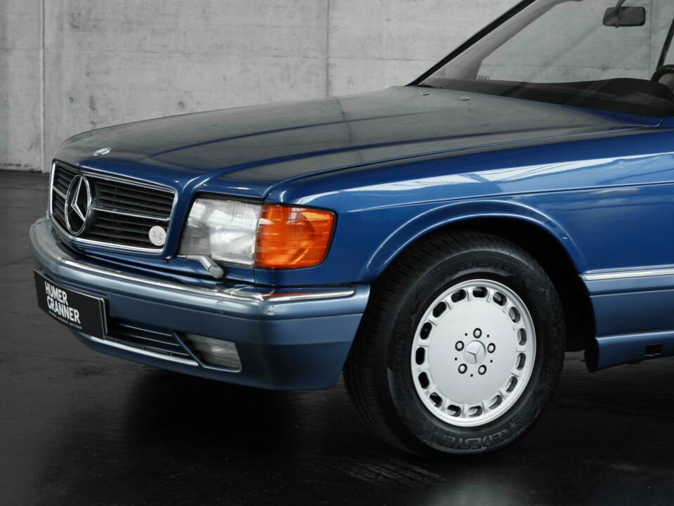Image 6/39 of Mercedes-Benz 560 SEC (1990)