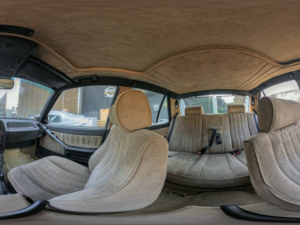 Bild 40/40 von Lancia Thema 6V (1985)