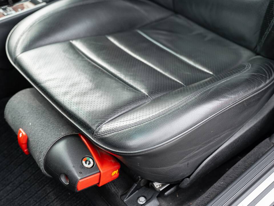 Bild 29/61 von Mercedes-Benz 500 E (1992)