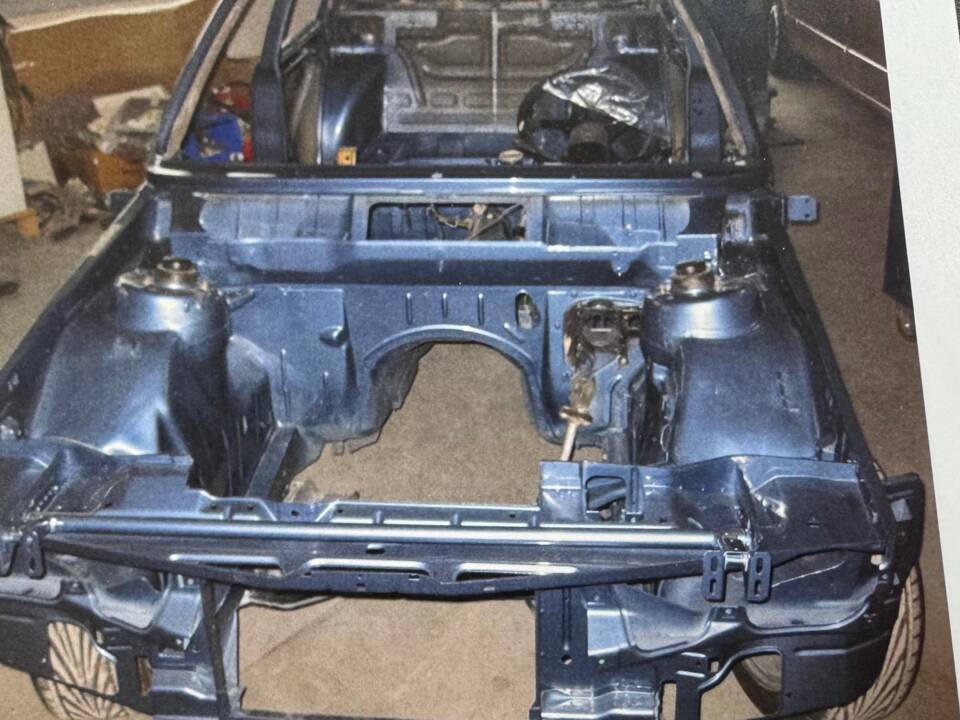 Image 34/56 of BMW 323i (1980)