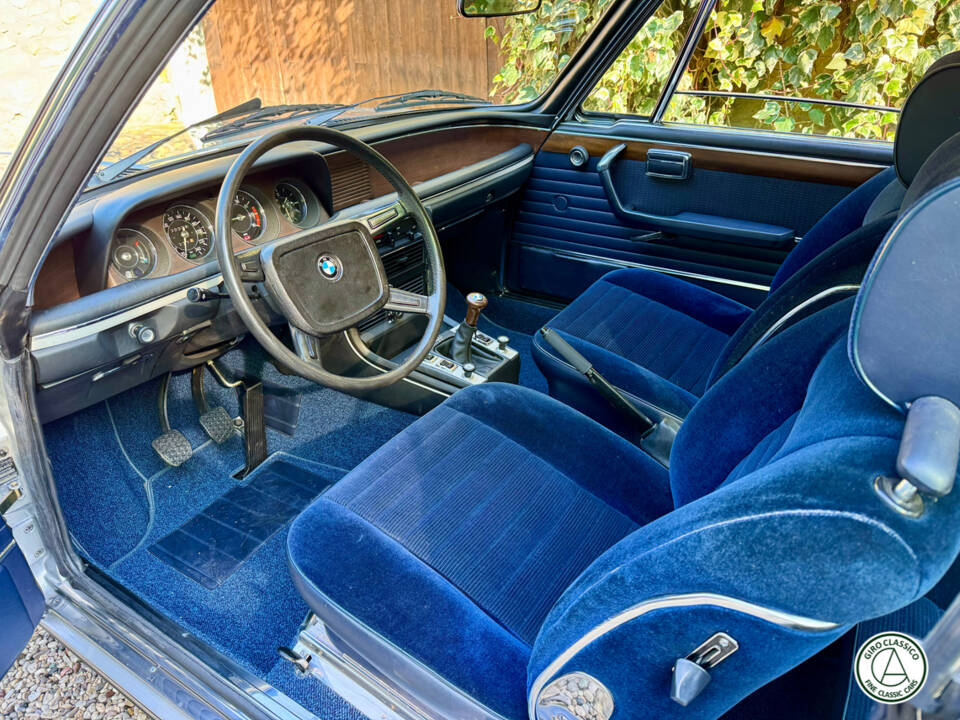 Bild 35/60 von BMW 3.0 CSi (1975)