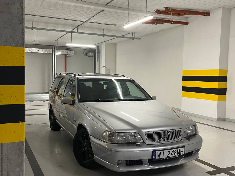 Bild 1/34 von Volvo V70 R AWD (1998)