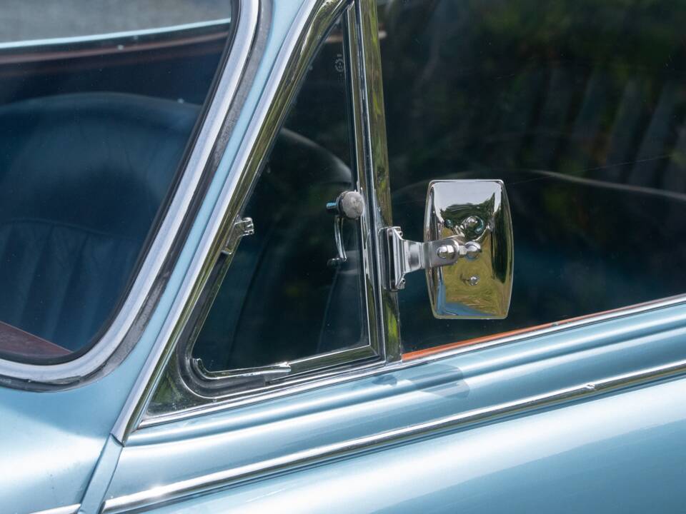 Immagine 22/50 di Jaguar Mk II 3.4 (1962)