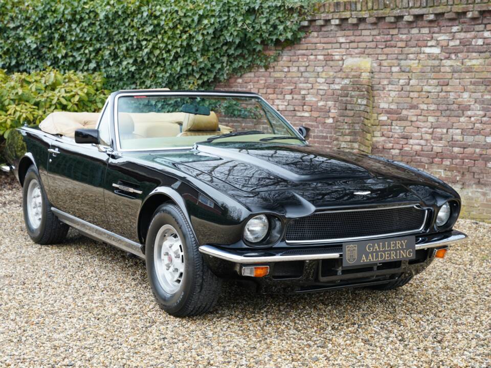 Imagen 31/50 de Aston Martin V8 Volante (1982)