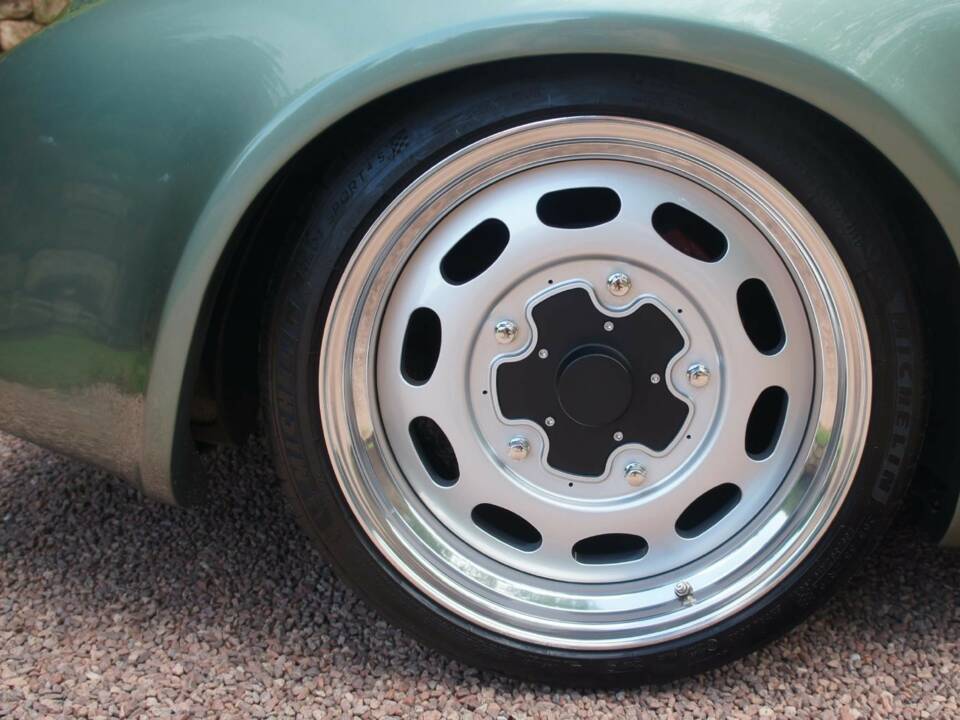 Image 42/99 of Porsche Boxster S (2005)