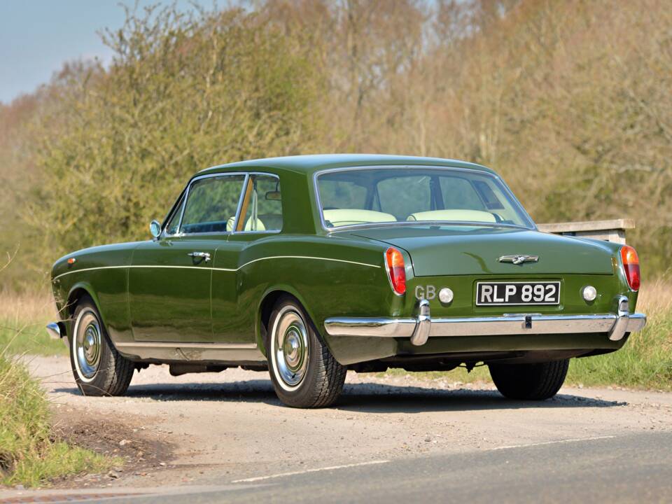 Image 3/10 de Rolls-Royce Silver Shadow I (1970)