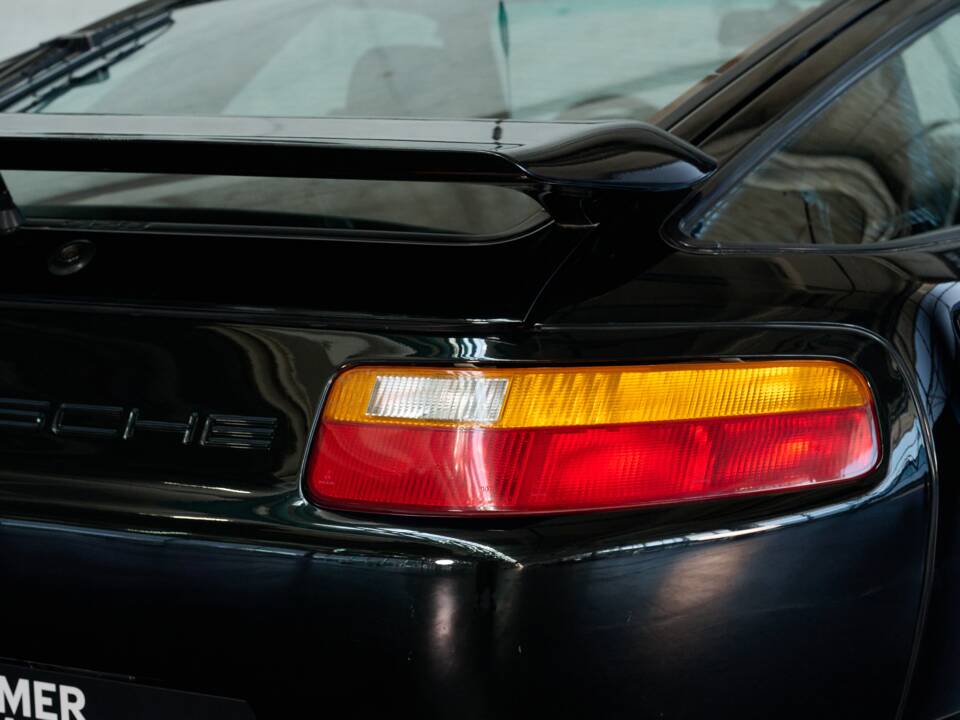 Afbeelding 28/50 van Porsche 928 S4 (1989)