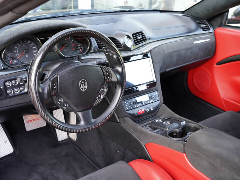 Afbeelding 3/50 van Maserati GranTurismo MC Stradale (2011)