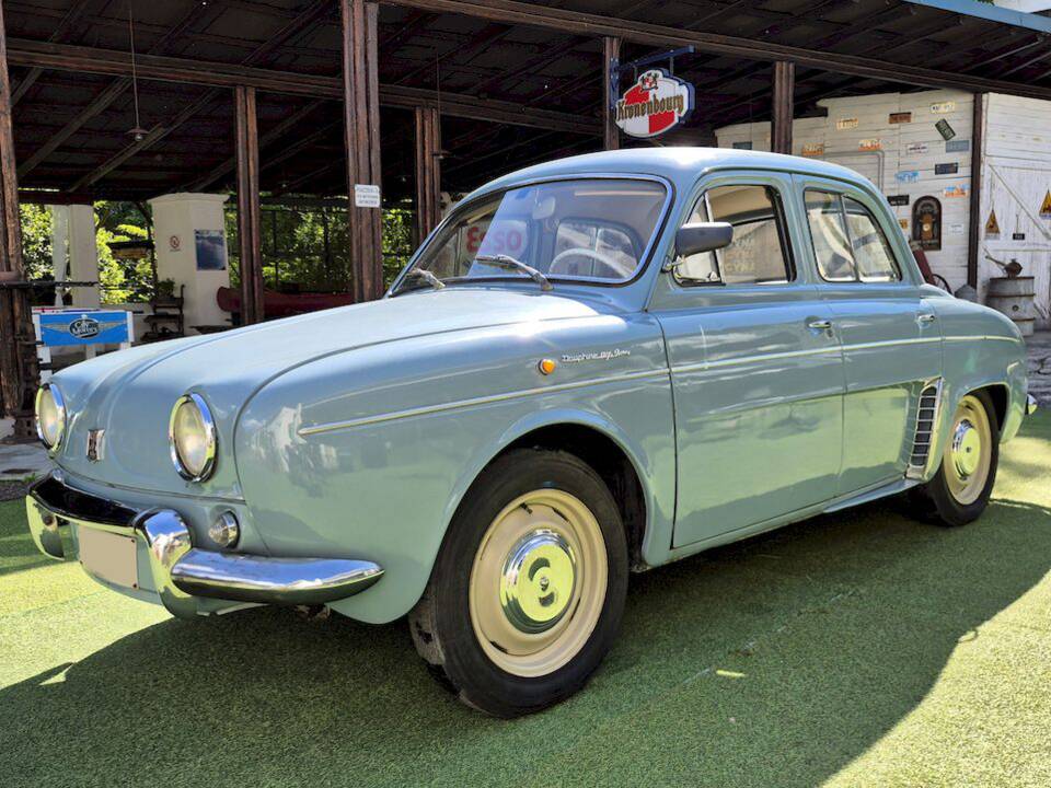 Image 1/64 of Alfa Romeo Dauphine R 1090 (1961)