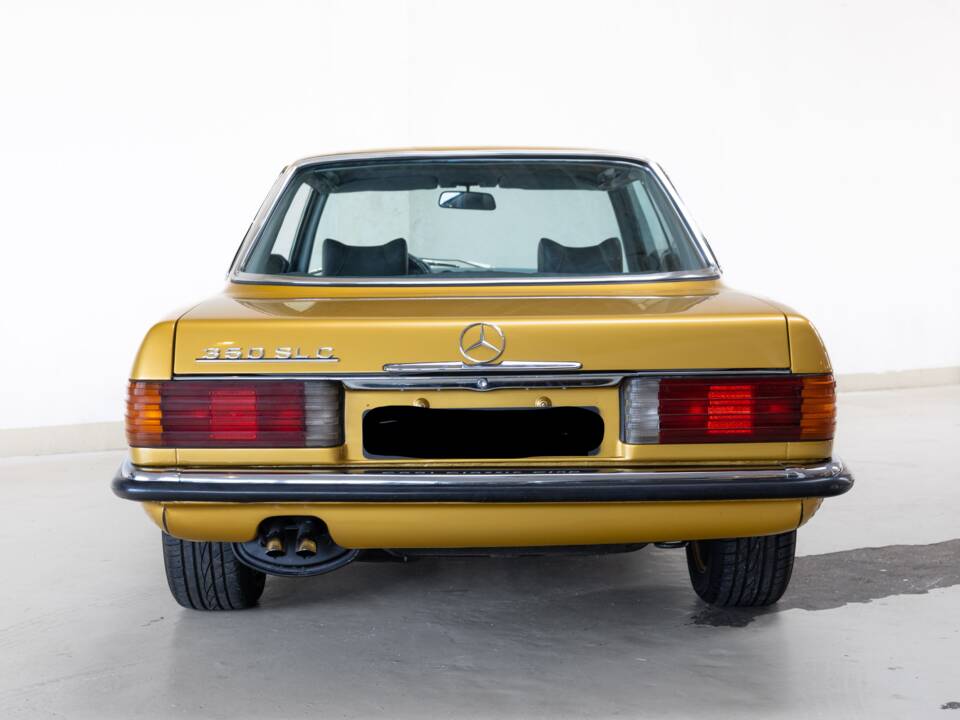 Image 7/32 of Mercedes-Benz 350 SLC (1971)