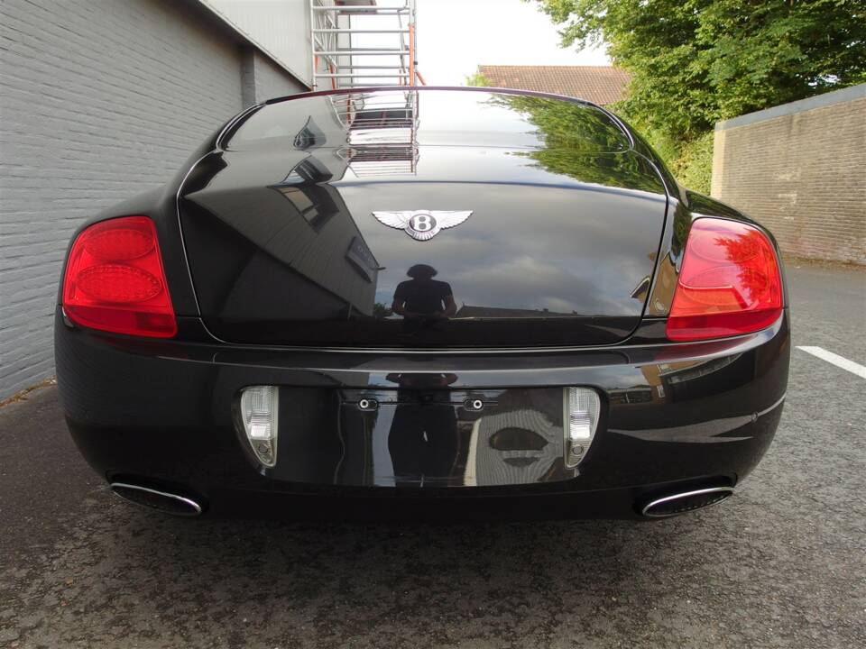 Imagen 8/99 de Bentley Continental GT Speed (2008)