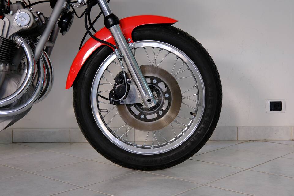 Immagine 2/96 di MV Agusta 750 S America (1976)