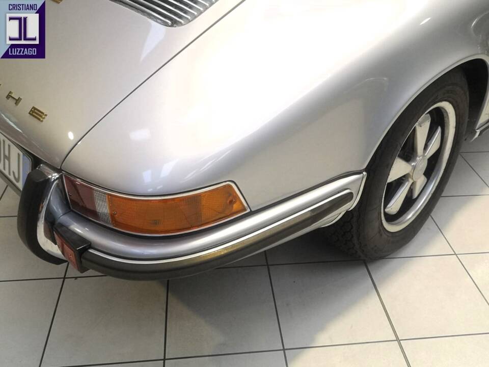 Image 15/50 of Porsche 911 2.2 E (1971)