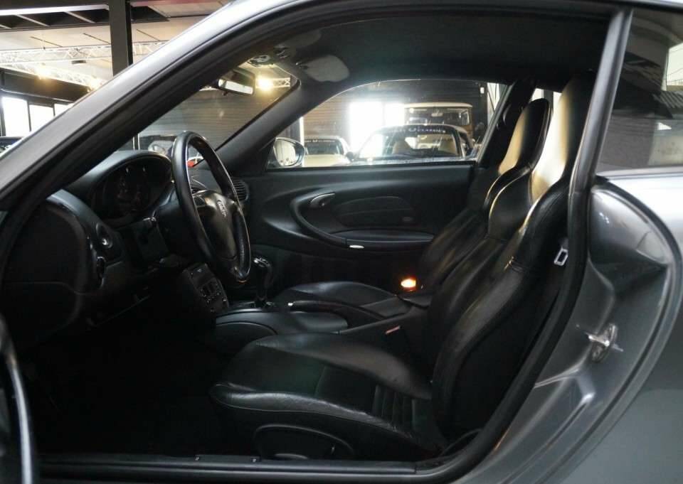 Afbeelding 43/50 van Porsche 911 Carrera (2001)