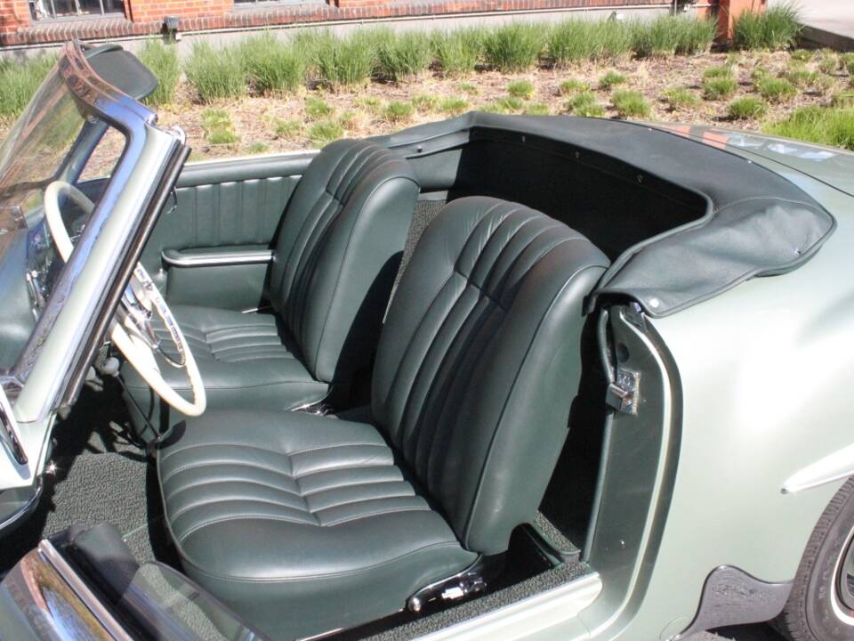 Imagen 9/14 de Mercedes-Benz 190 SL (1963)